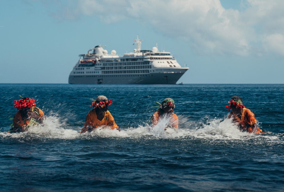 SSC_CL_ShipExterior_Vanuatu_SR309838