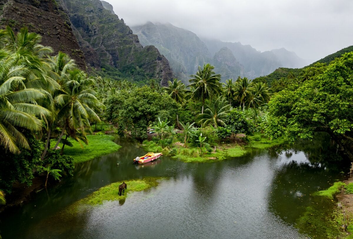 HAKAUI VALLEY NUKU HIVA