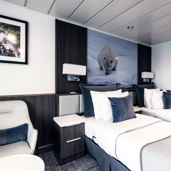 Balcony Stateroom Category C 601, Richard I'Anson